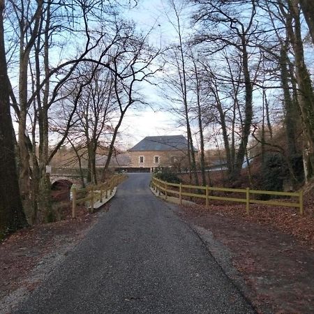 Le Moulin De Bretigneul Bed & Breakfast Saint-Aubin-des-Landes Eksteriør bilde
